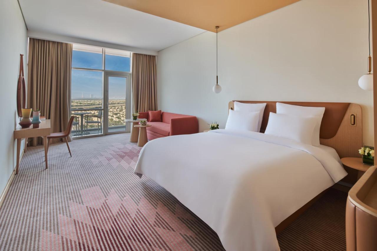 Novotel Jumeirah Village Triangle Dubai Bagian luar foto