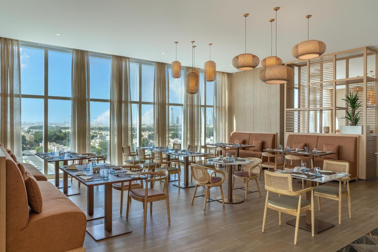 Novotel Jumeirah Village Triangle Dubai Bagian luar foto