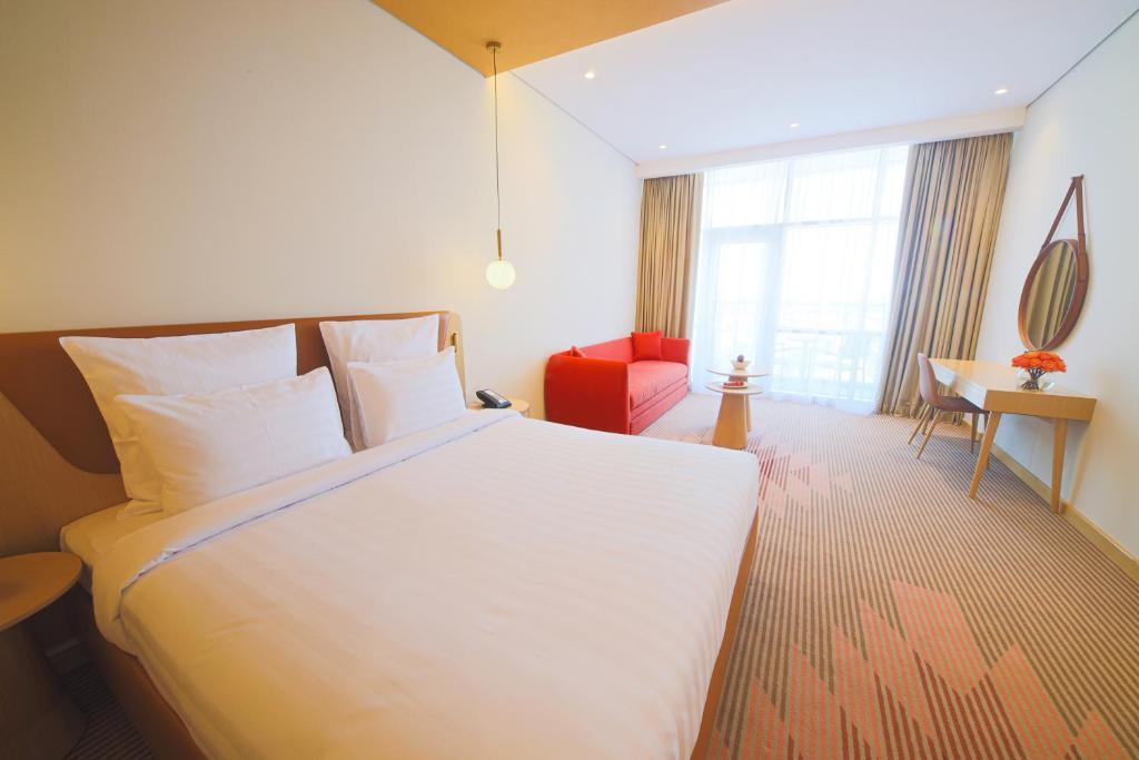 Novotel Jumeirah Village Triangle Dubai Bagian luar foto