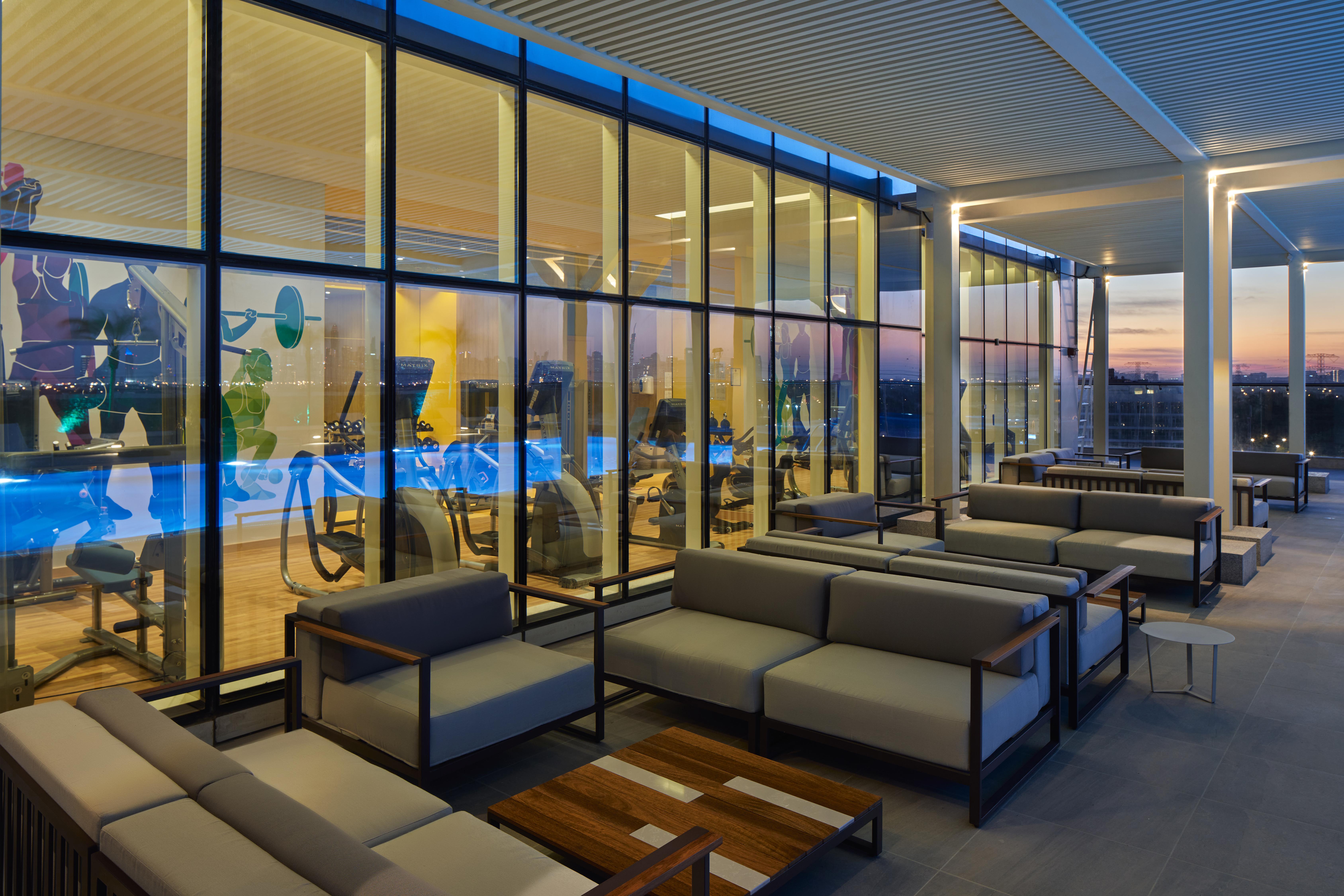 Novotel Jumeirah Village Triangle Dubai Bagian luar foto